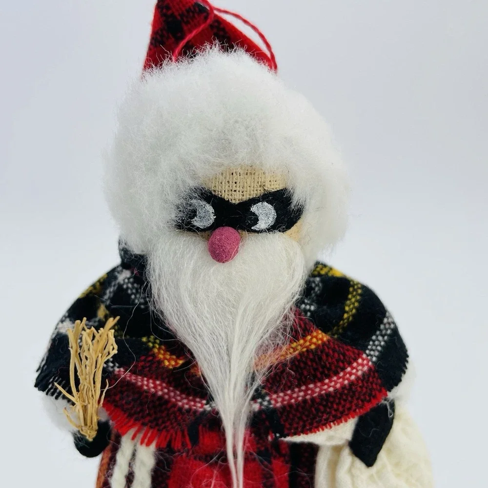 1989‎ BELSNICKEL By Margaret Yerk Pennsylvania German Santa Christmas Ornament